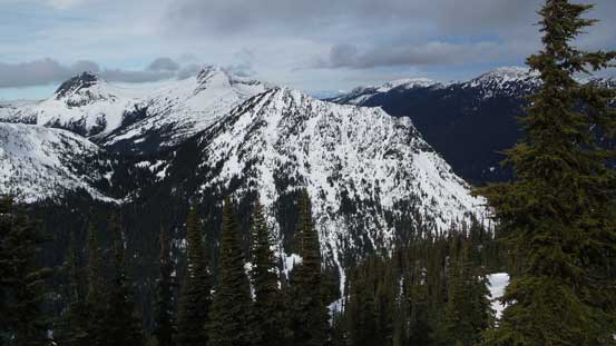 Zum Peak in the foreground
