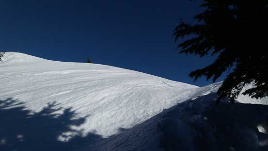The final push to the summit plateau