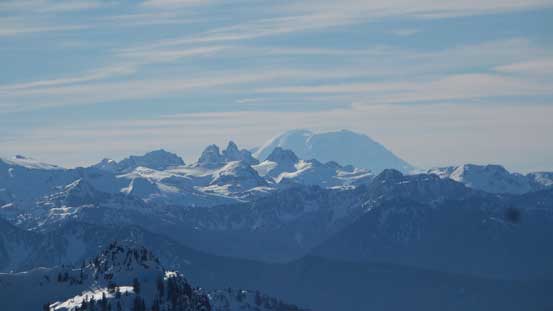 Here's the massive Mt. Rainier, poking behind Chimney Rock et al.