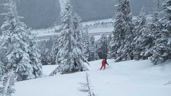 Alex skiing down the lower slopes