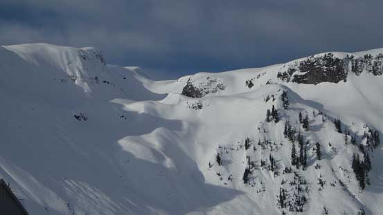 Looks like some really good ski country on Table Mountain.. Next time....