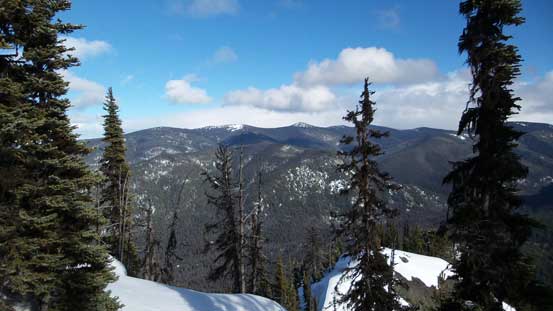 Chuwanten Mountain from the true summit