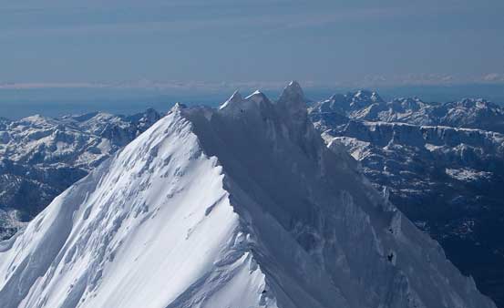 A zoomed-in view of the jagged North Ridge on Atwell Peak