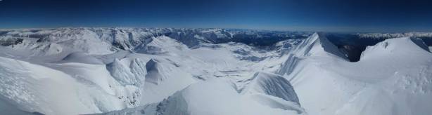 One more panorama. Click to view large size.