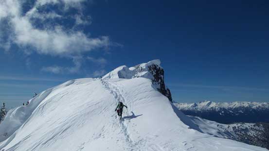 Alex boot-packing up