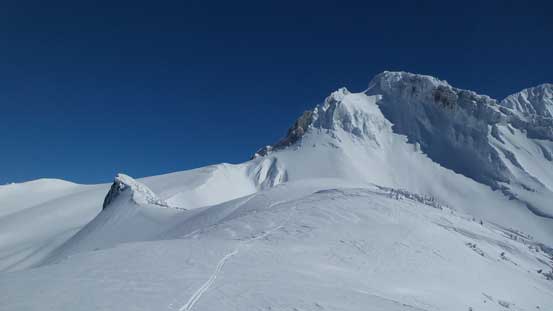 Looking back at the pinnacle (left) and Dalton Dome massive