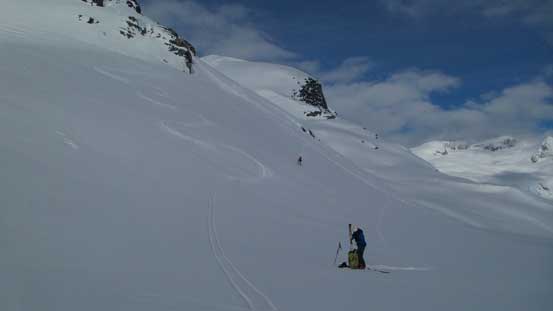 Skiing down to the low point on Sentinel Glacier