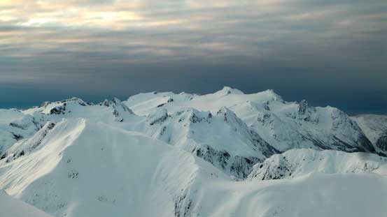 A zoomed-in view towards Mamquam Icefield and Mamquam Mountain