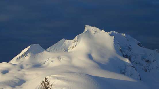 A zoomed-in view of the NE Face of Mt. Garibaldi - the route that we climbed in the previous trip