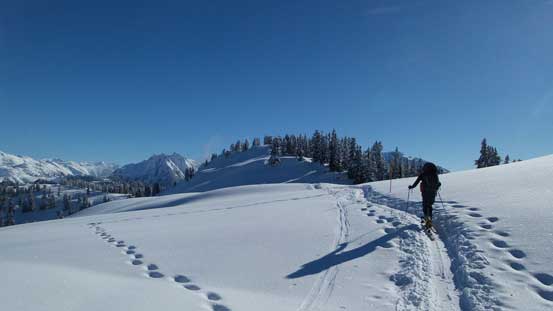 Continuing along Paul Ridge. It was very undulating 