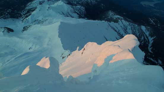 The south arete of Atwell Peak catching the first sunbeam 