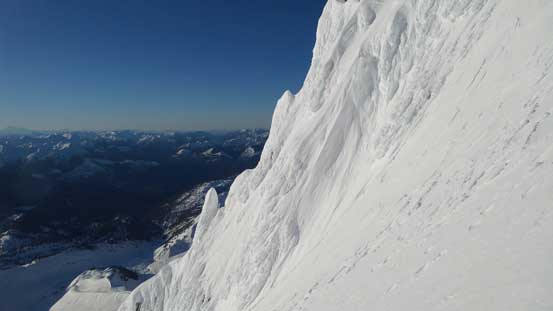 Impressive rime ice scenery 