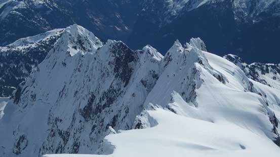 Noosack Tower and some other jagged peaks which are all basically part of Mt. Shuksan