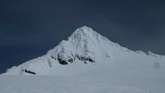 A review shot of the Summit Pyramid