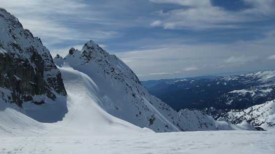 Traversing the Upper Curtis, looking back