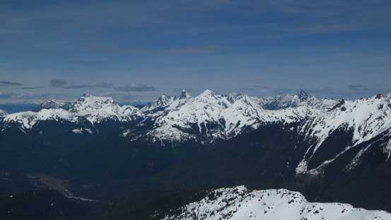 Tomyhoi - Border Peaks - Larrabee on the horizon