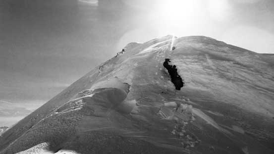 Note the open bergschrund... 