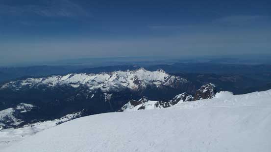 Twin Sisters Range looks tiny now! 