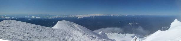 Partial summit panorama from Mt. Hood. Click to view large size.