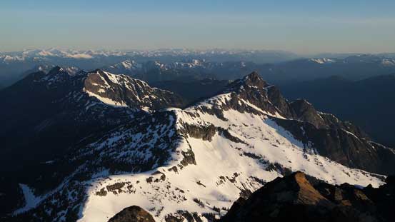 The ridge continues northwards towards McLeod Peak et al. 