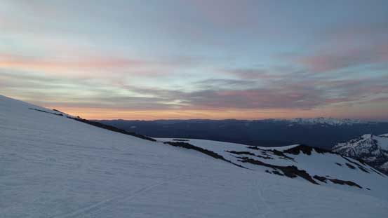 Morning colours over the southern horizon