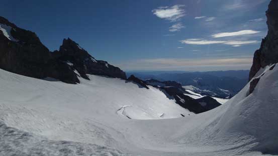 A look over the lower Cowlitz Glacier towards Little Tahoma