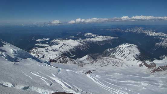 Another look over the direction of Emmons Glacier