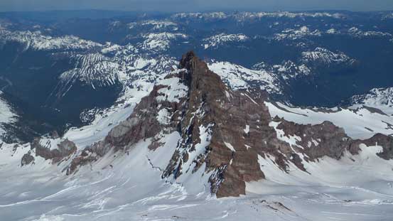 Little Tahoma is now on my "list" - such a sexy peak, and the 3rd highest in Washington too