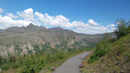 Hiking pass the highpoint of Johnston Ridge, with Coldwater Peak on left