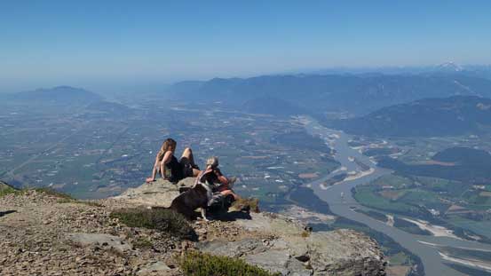 This is indeed a very nice viewpoint. Worth lingering around.