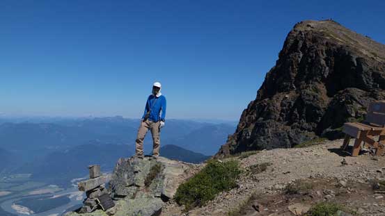 Me checking out that viewpoint along SW Ridge