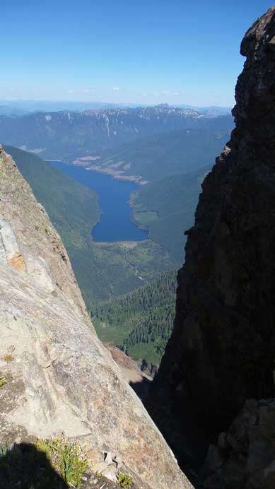 Here's that notch. Jones Lake below