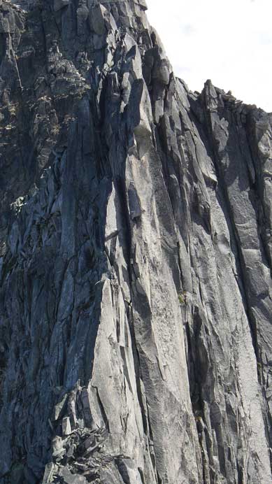The shear spine up the N. Ridge of S. Spire