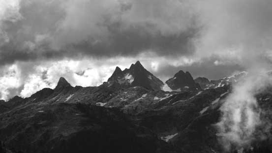 The very remote Five Fingers group along Coquitlam - Pinecone Divide