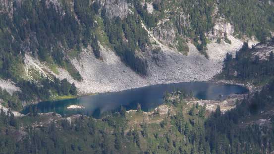 This peak doesn't have a name