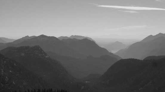 Looking towards a bunch of peaks east of Indian Arm - Dilly Dally Peak et al.