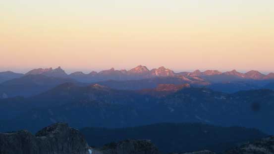 Morning glow on the Lions - Harvey - Brunswick - Hanover by the HSCT