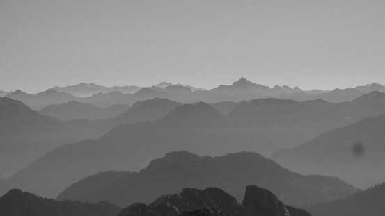 The remote Robertson Peak right of center. Behind to its left is Mt. Breakenridge