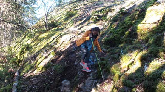 Descending from Co-Crumpit towards a saddle