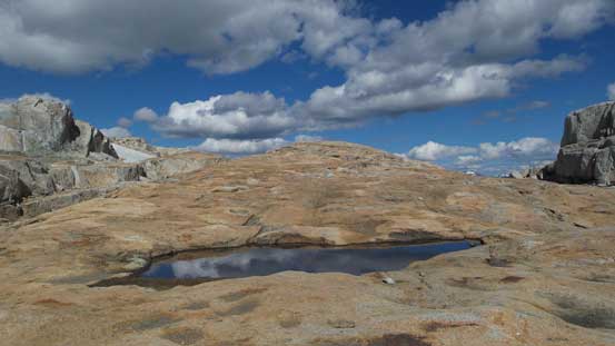 Lots of different colours on the rocks