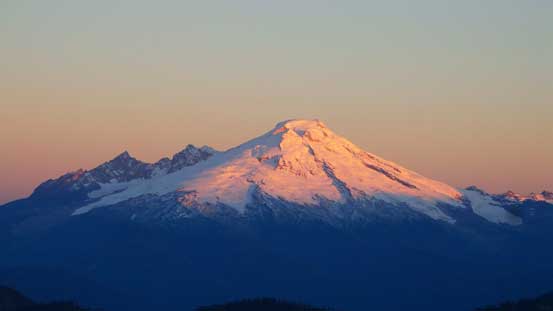 Another look at Mt. Baker. The Easton Glacier is that strip of white on the left skyline.
