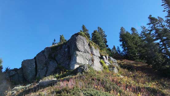 One of the few rock outcrops along the SW Ridge of Bald Mountain
