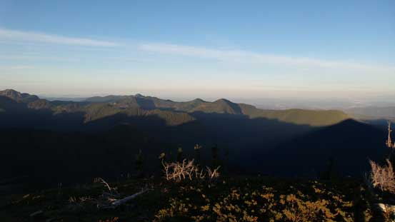 This is International Ridge (Mt. Amadis to Isar Mountain), with Black Mountain behind