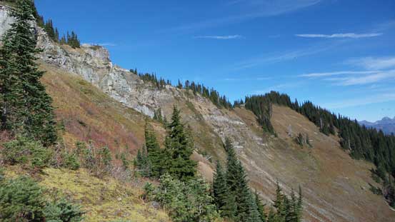 Re-ascending the unnamed peak NW of Liumchen Mountain.