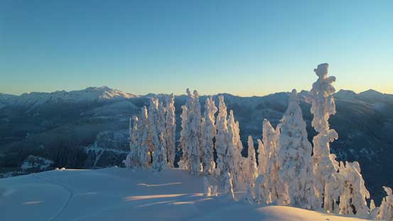 Looking back towards Mamquam and the peaks by Mamquam River Valley