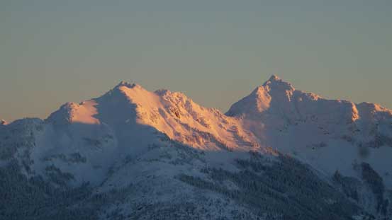 Alpenglow on the two summits of Goat Mountain