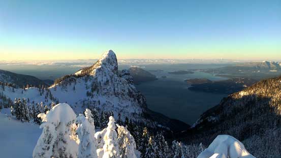 Mt. Harvey and Howe Sound from Magnesia Peak