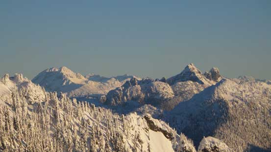 Sky Pilot Group with Atwell/Garibaldi massif behind