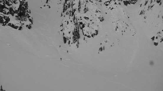 There's another group skinning up the valley between Steep Peak and Peak 2318