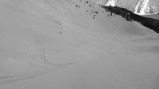 This picture shows the upper NE slopes that I skin'd up before intersecting NW Ridge